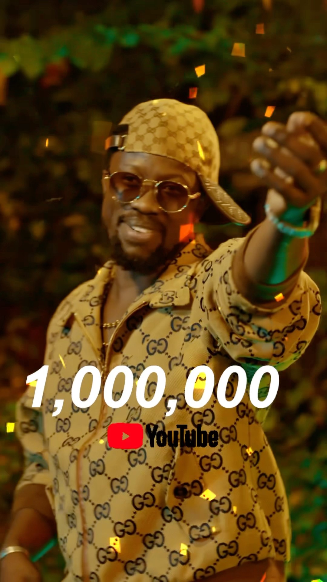1 MILLION DE FOIS MERCI ❤️